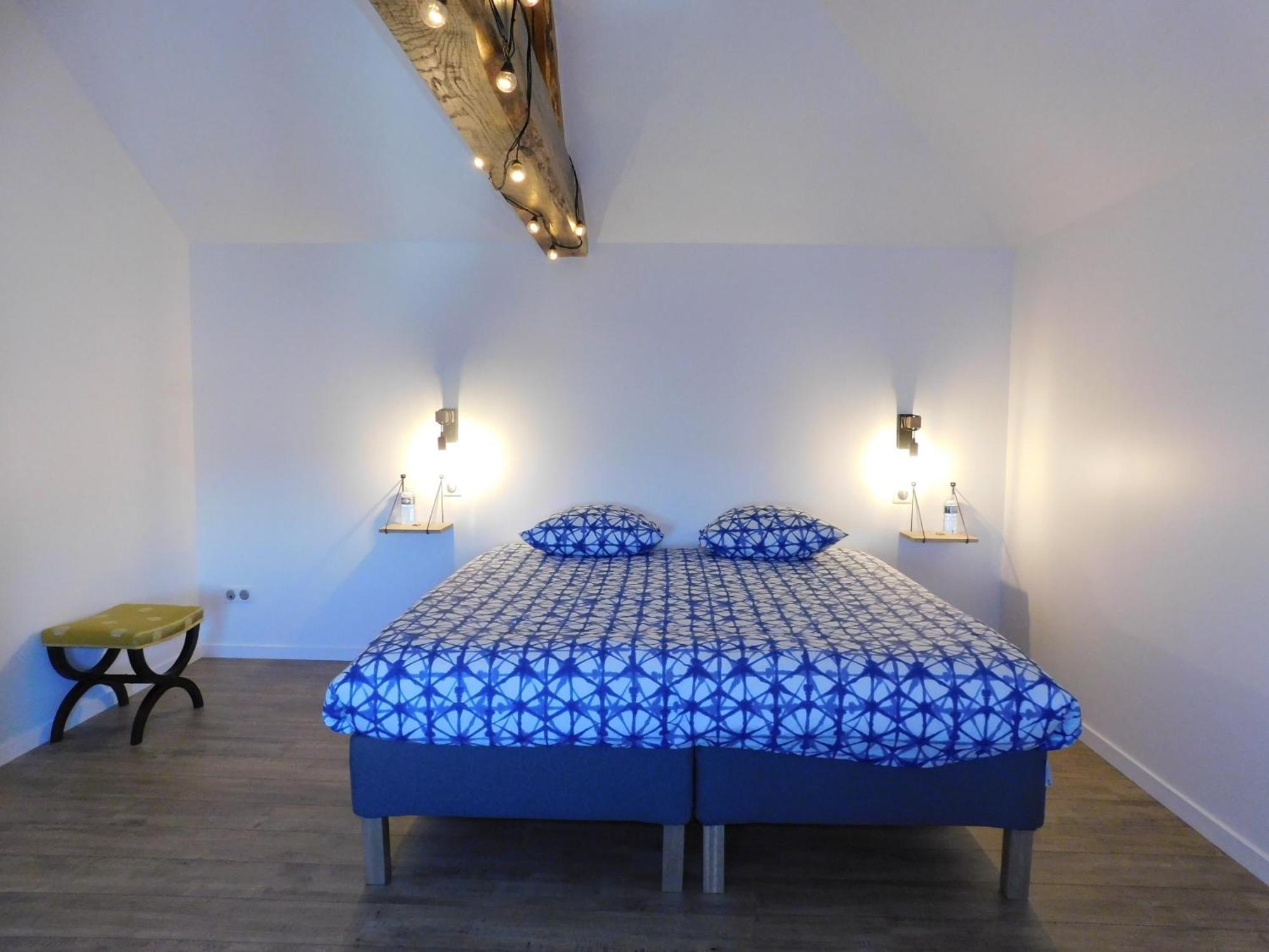 La Maison De Paul & Margaux Chateauneuf-de-Galaure Room photo