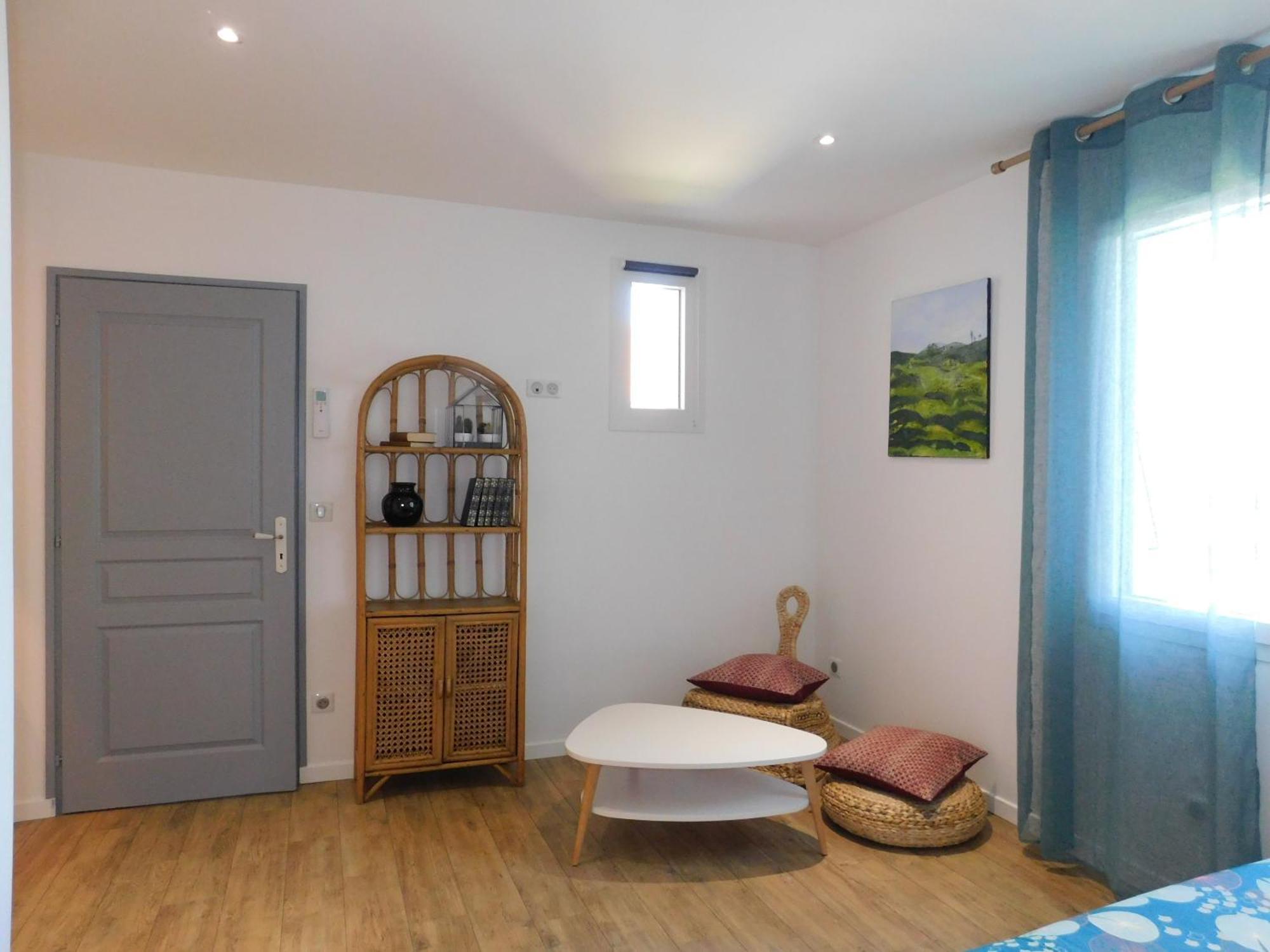 La Maison De Paul & Margaux Chateauneuf-de-Galaure Room photo